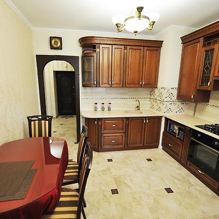 Apartment On Knyagini Olga Street Lemberg Exterior foto